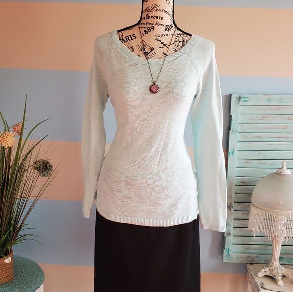 GAP Sweaters - GAP Long Sleeve Swoop Neck Sweater